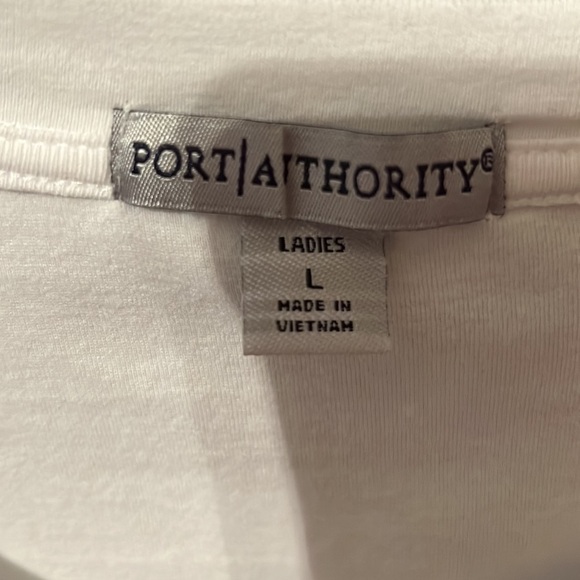 NC STATE Ladies Shirt - Size Large - Picture 2 of 3